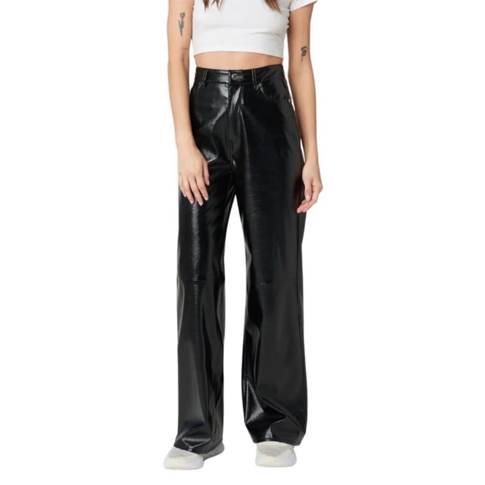 New BLANKNYC Women’s Franklin Leather High Rise Wide Leg Pants in Right On Time